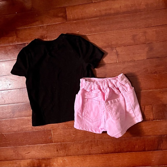 2 Pc Outfit 18-24 Mo Short Sleeve Tee And Jean Type Shorts - Picture 2 of 5